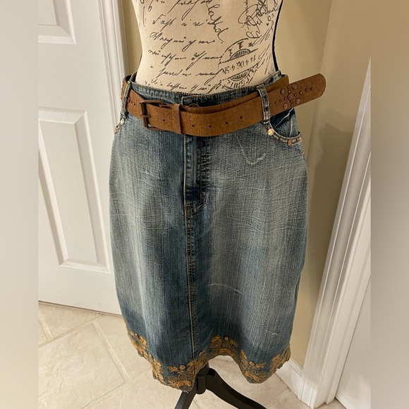 ⭐️ VINTAGE ⭐️ NWOT Apollo Jeans Belted Floral Embroidered Acid Wash Denim Ski… - Picture 6 of 12